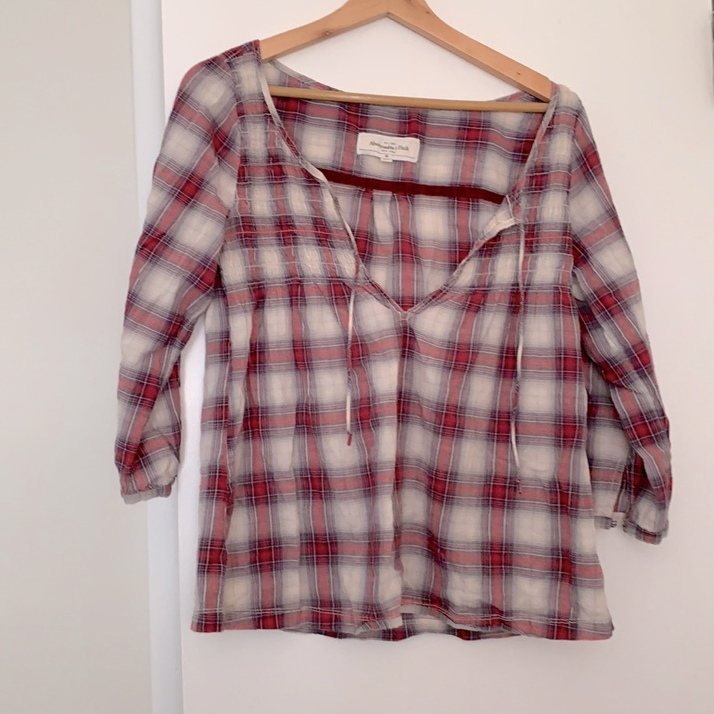 Abercrombie and Fitch top